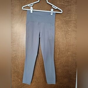 Athleta Salutation Stash 7/8 Tight leggings
